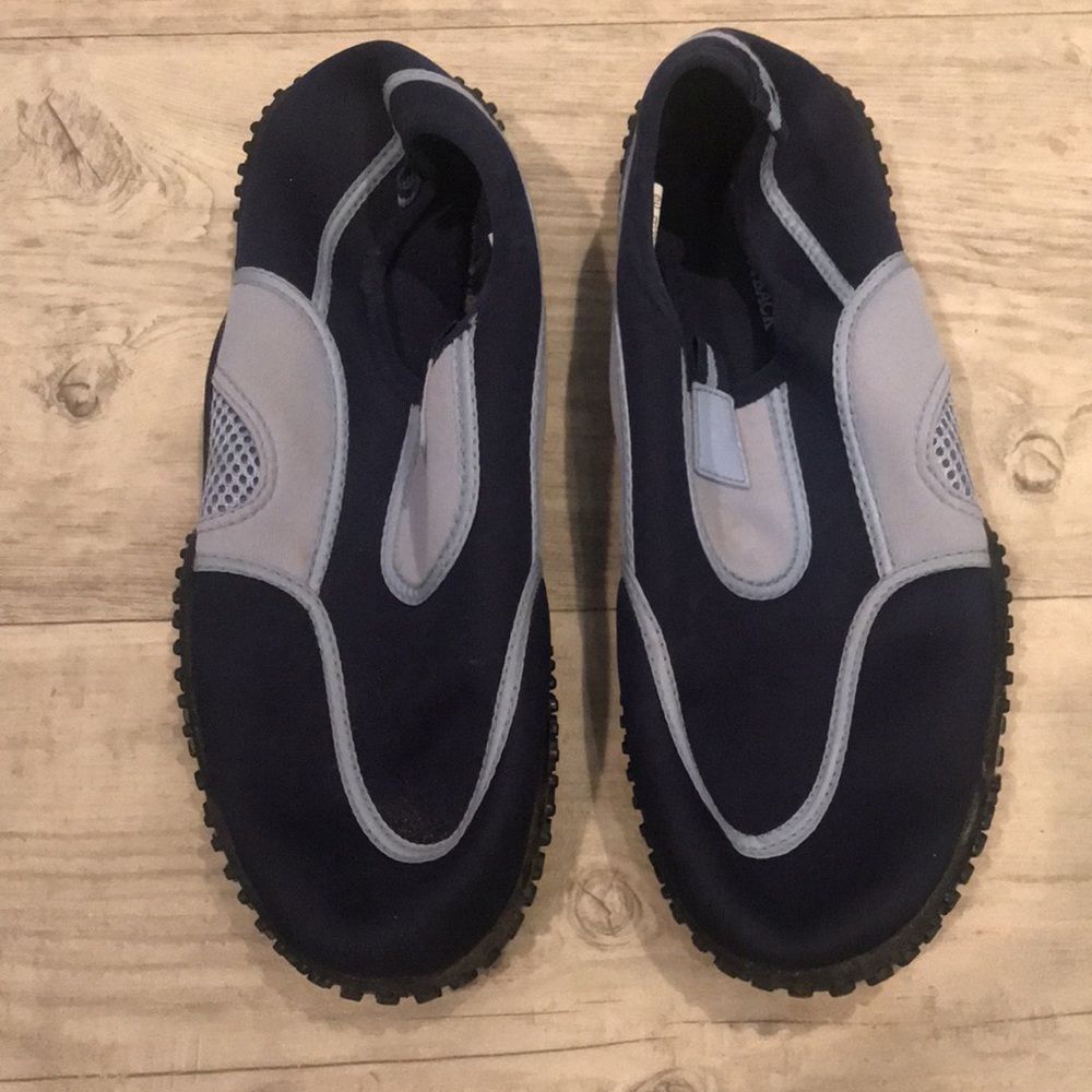 Rugged Outback Water Shoes